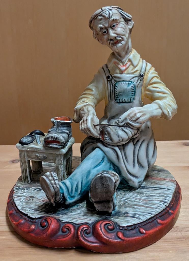 Beeldje Schoenmaker, Ophalen of Verzenden, Zo goed als nieuw, Mens