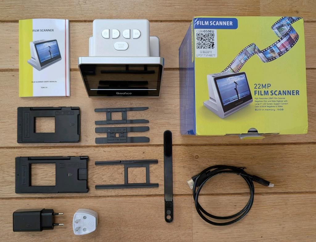 Bisofice filmscanner / diascanner / negatievenscanner 22MP, Computers en Software, Scanners, Zo goed als nieuw, Ophalen of Verzenden