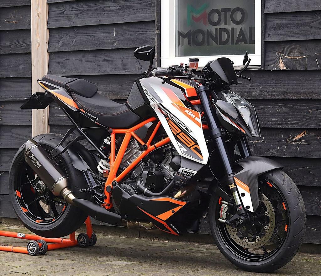 KTM 1290 SUPER DUKE R (bj 2015) Akrapovic, PowerParts - foto 3