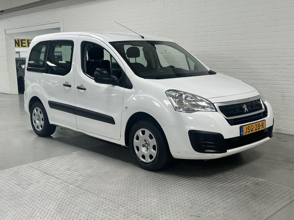Peugeot Partner Tepee 1.2 PureTech Active AIRCO / CRUISE / L, Auto's, Peugeot, Voorwielaandrijving, Stof, Gebruikt, 1199 cc