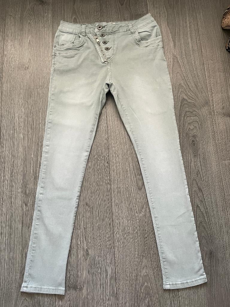 eucalyptus groen spijkerbroek stretch slim fit jeans mt S, Kleding | Dames, Spijkerbroeken en Jeans, Overige kleuren, Ophalen of Verzenden