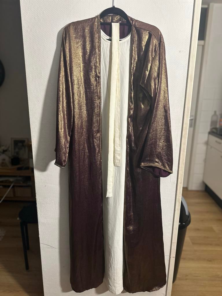 Elegante Abaya/Jurk met Gouden Details, Maat 38/40 (M), Overige typen, Bruin, Ophalen of Verzenden