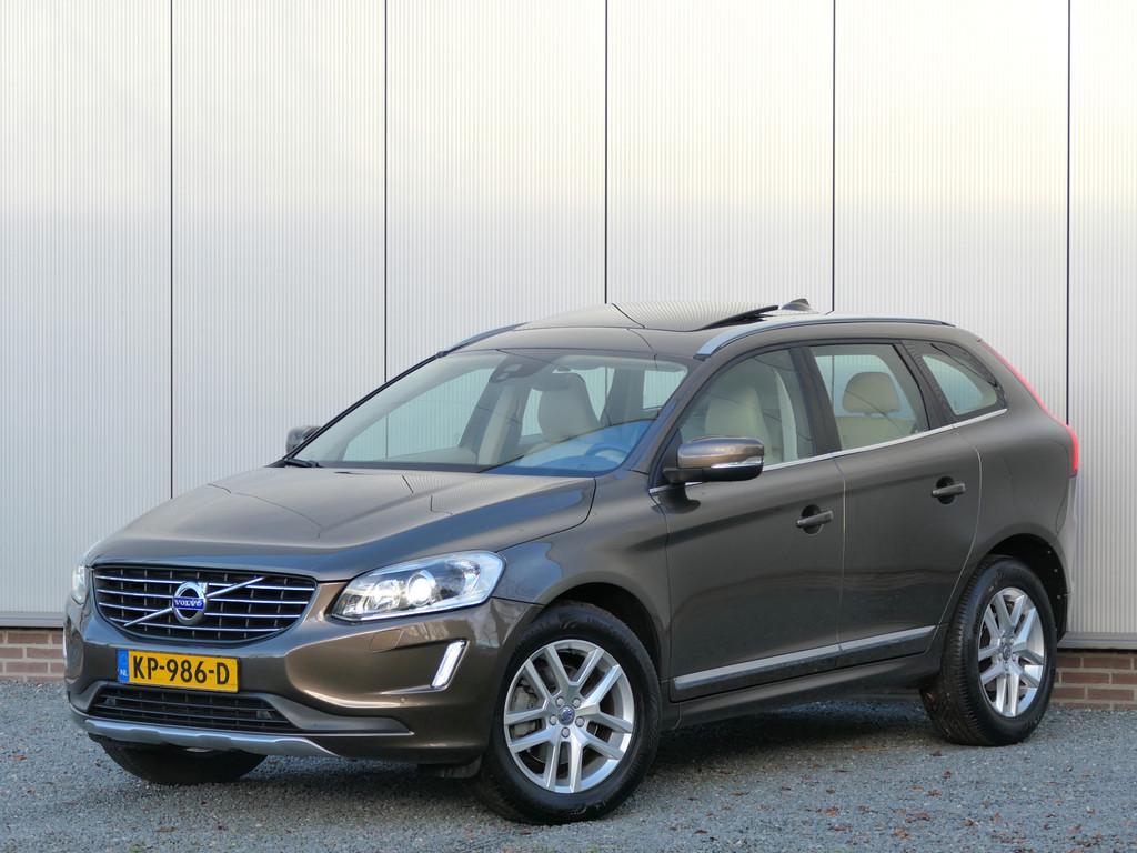 Volvo XC60 T5 AUT Polar+ Xenon / Panoramadak / Trekhaak / Ca, Bedrijf, XC60, Vierwielaandrijving, SUV of Terreinwagen