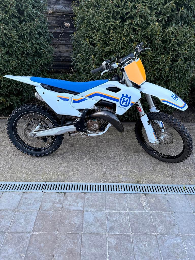 Husqvarna 125cc 2023 Crossmotor - Zo goed als nieuw!, Motoren, Motoren | Husqvarna, Particulier, Crossmotor, 1 cilinder, 12 t/m 35 kW