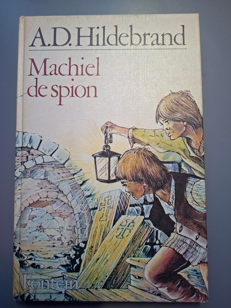Machiel de spion - A.D. Hildebrand, Ophalen of Verzenden, Zo goed als nieuw, Noord-Brabant