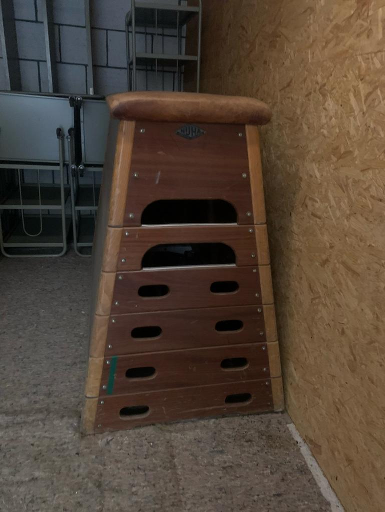 Turnkast Nijha - Vintage Gymtoestel, Ophalen, Gebruikt