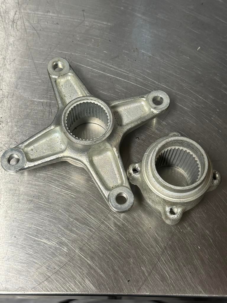 Yamaha yfz 450 raptor 700 tandwiel hub / remschijf hub nieuw, Ophalen of Verzenden, Nieuw