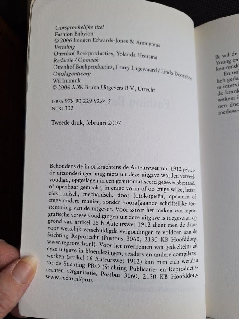 I. Edwards-Jones - Fashion babylon, I. Edwards-Jones; Anonymus, Overige, Ophalen of Verzenden, Zo goed als nieuw