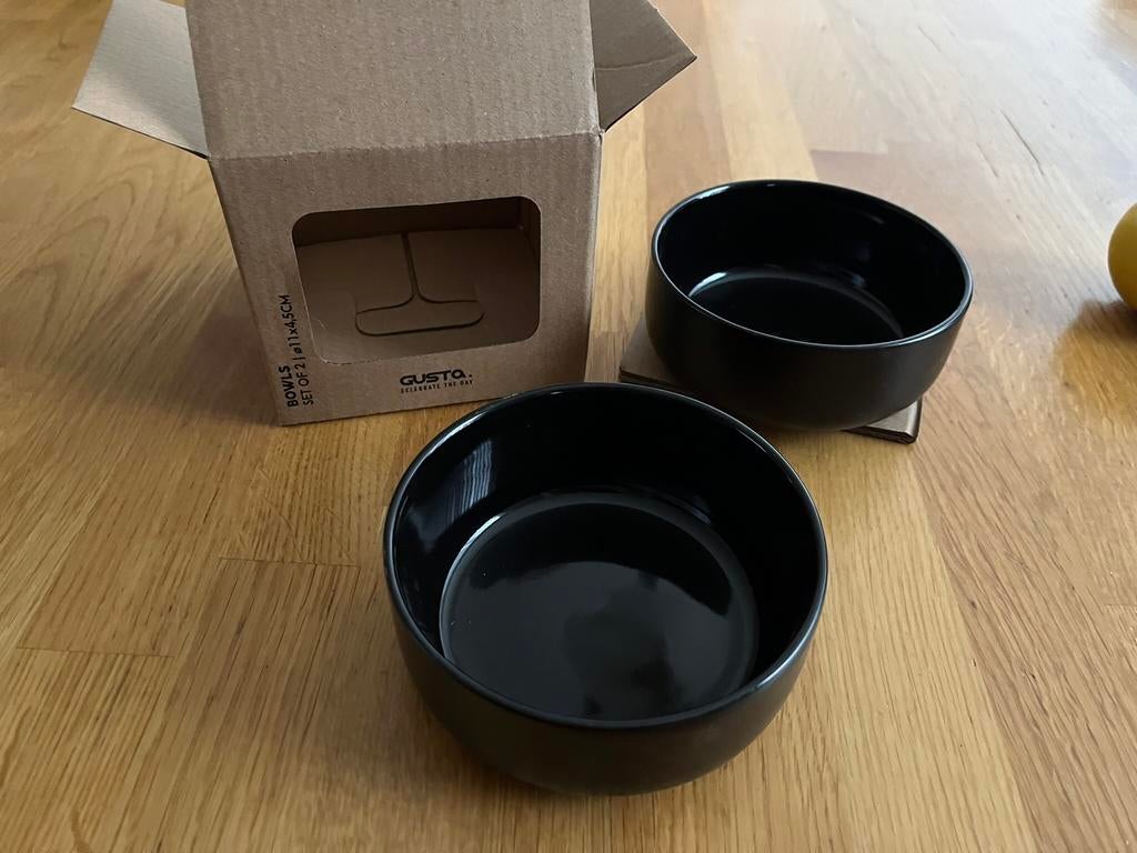 2x Gusta schaaltjes zwart 11x4,5 cm in originele doos NIEUW!, Ophalen of Verzenden, Zo goed als nieuw, Overige typen