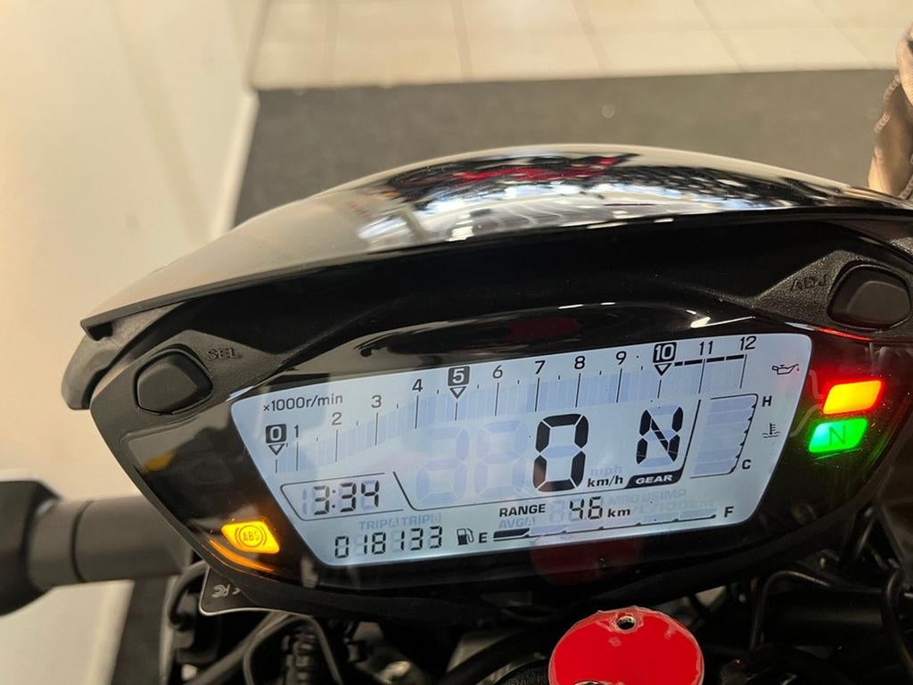 Suzuki SV 650 X (bj 2019) - foto 2