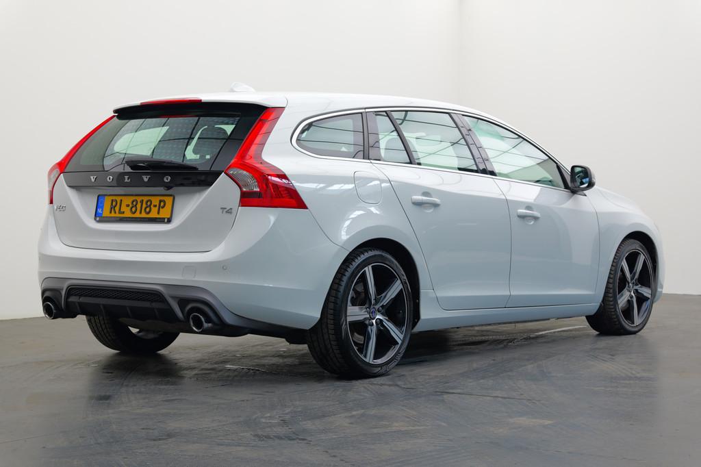 Volvo V60 2.0 T4 Business Sport | 190 PK | R-design | Automa, Gebruikt, Leder en Stof, Wit, Origineel Nederlands