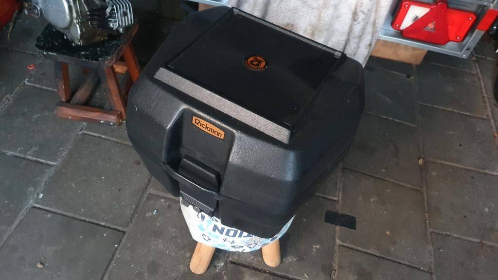 Topkoffer Rickman, Ophalen, Zo goed als nieuw