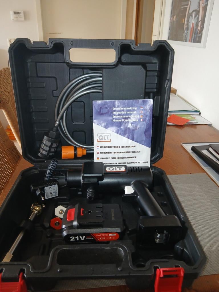 QLT hogedrukspuit met accu, Ophalen of Verzenden