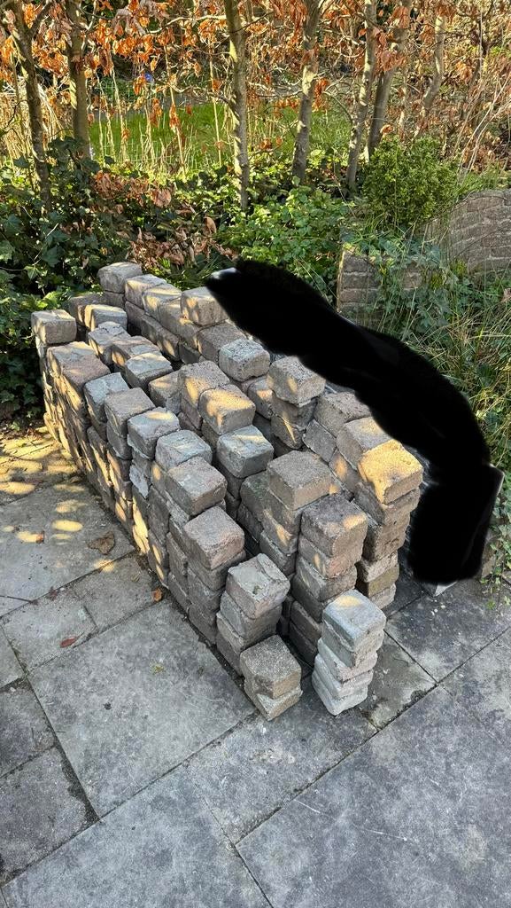 Gratis af te halen - Restpartij aan stenen - Amersfoort, Tuin en Terras, Tegels en Klinkers, Ophalen, Gebruikt, Beton, Overige typen