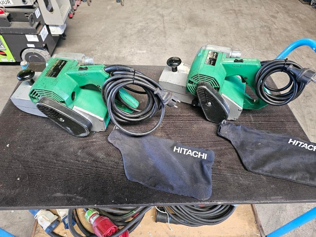 Hitachi SB 110 bandschuurmachine, Doe-het-zelf en Verbouw, Gereedschap | Schuurmachines, Gebruikt, Bandschuurmachine, 600 tot 1200 watt