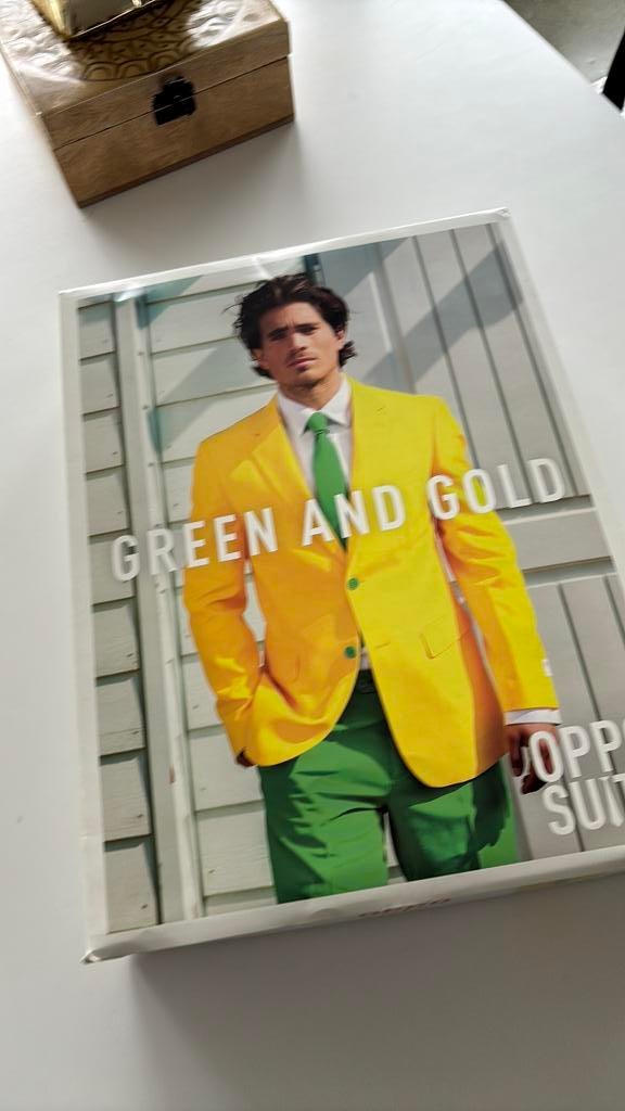 Oppo Suits - Green and gold - mt 54, Kleding | Heren, Maat 52/54 (L), Carnaval, Ophalen of Verzenden, Zo goed als nieuw