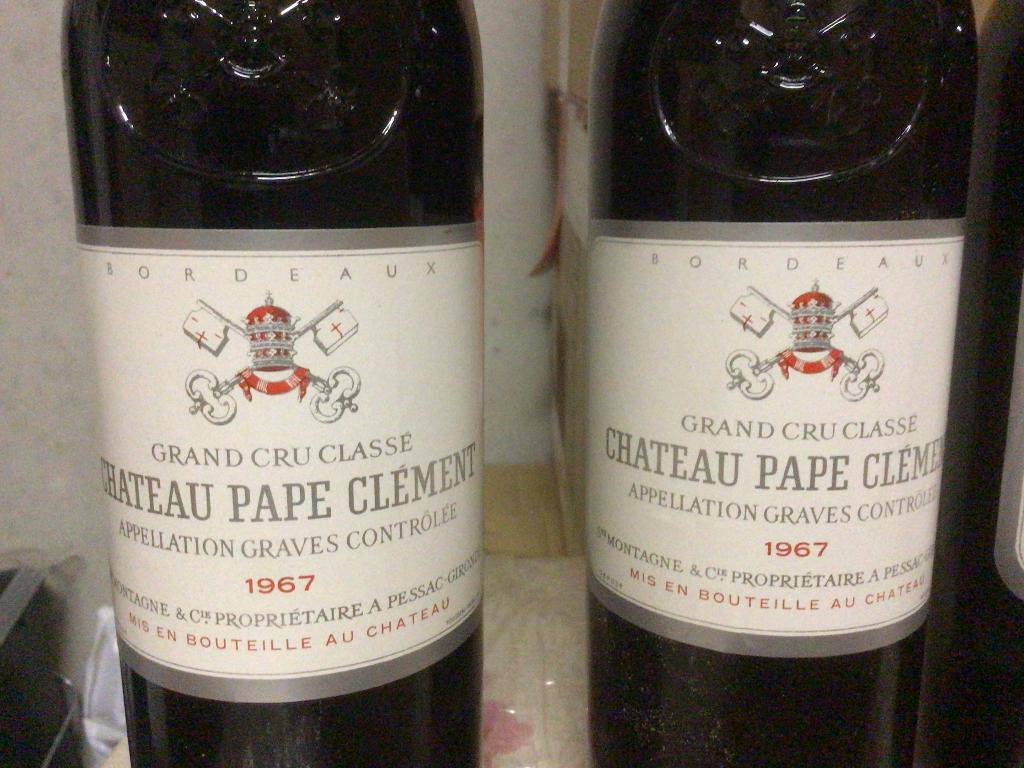 Wijn chateau pape clement, Verzamelen, Ophalen, Frankrijk, Zo goed als nieuw, Rode wijn