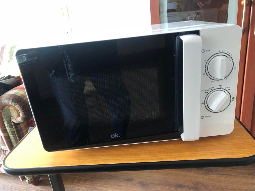 Magnatron .Weinig gebruikt, Witgoed en Apparatuur, Magnetrons, Ophalen of Verzenden, Zo goed als nieuw