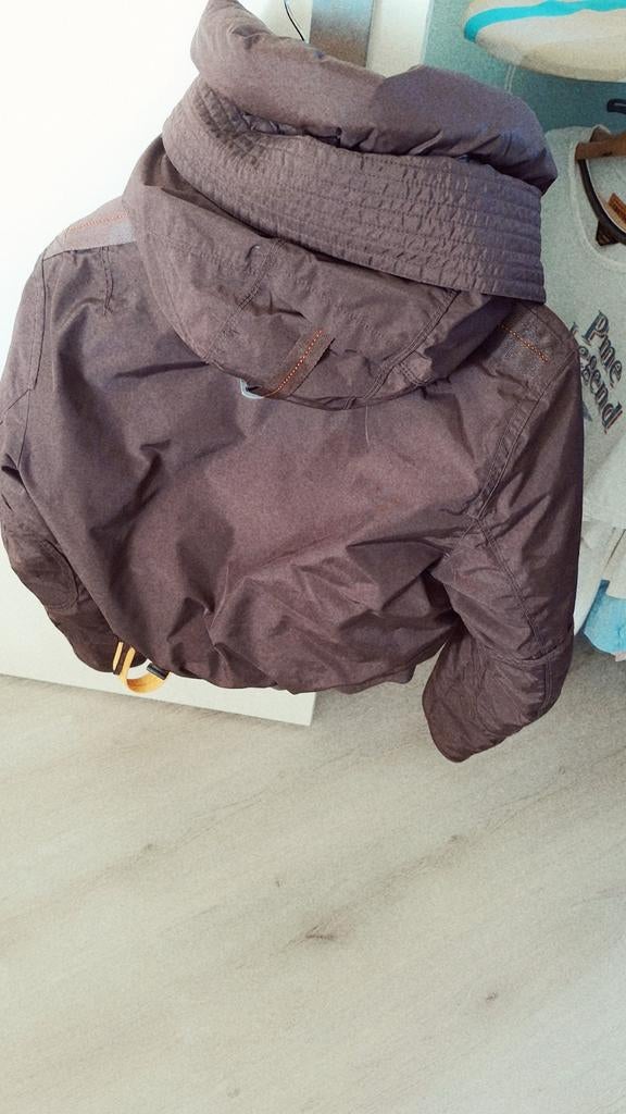 Parajumpers jas maat XS  nieuw staad, Kleding | Dames, Jassen | Winter, Ophalen of Verzenden, Zo goed als nieuw, Maat 34 (XS) of kleiner