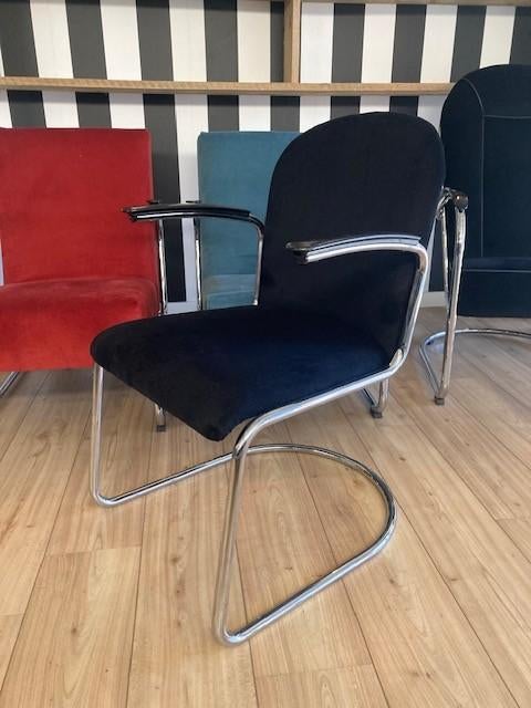 8 Gispen 413 RL stoelen, chroom, nieuwe zwarte ribstof, Zwart, Design, Zo goed als nieuw, Stof