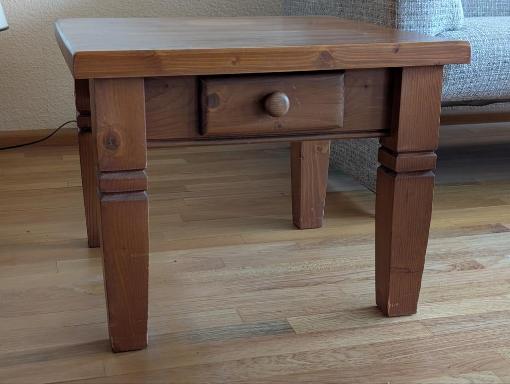 Gratis - Bijzettafel / salontafel, Huis en Inrichting, Ophalen, Vierkant, 55 tot 75 cm, 45 tot 60 cm