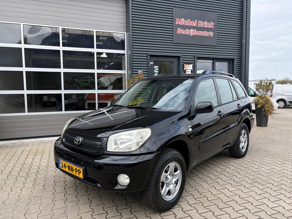 Toyota RAV4 1.8-16V VVT-i Luna Airco, Voorwielaandrijving, Gebruikt, Zwart, 4 cilinders