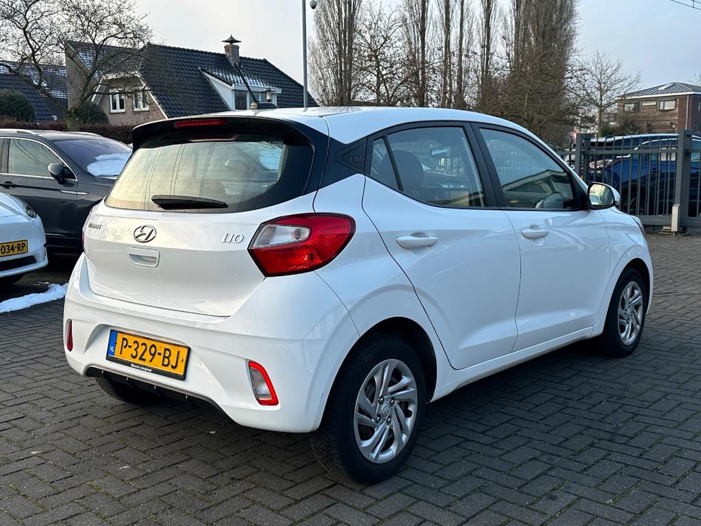 Hyundai i10 1.0 MPi | Comfort 5-Drs | Airco | Cruise | Carpl, Voorwielaandrijving, Gebruikt, 899 kg, 4 stoelen