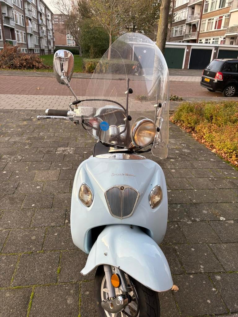 Scooter La souris 50cm3, Ophalen, Zo goed als nieuw, Benzine, Overige merken
