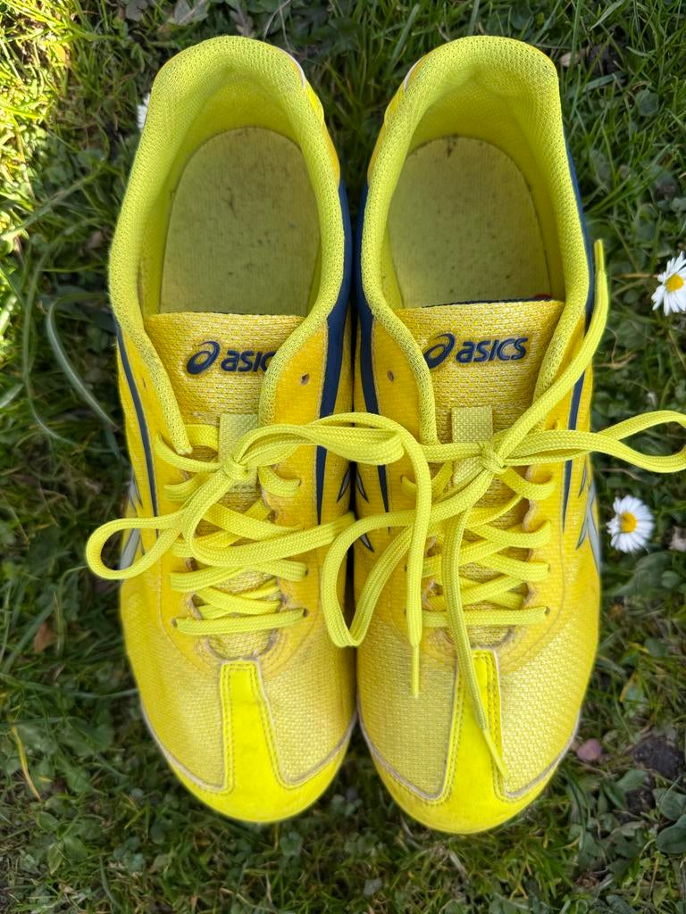 Asics atletiek spikes mt 39,5, Sport en Fitness, Loopsport en Atletiek, Gebruikt, Ophalen of Verzenden, Spikes, Hardlopen