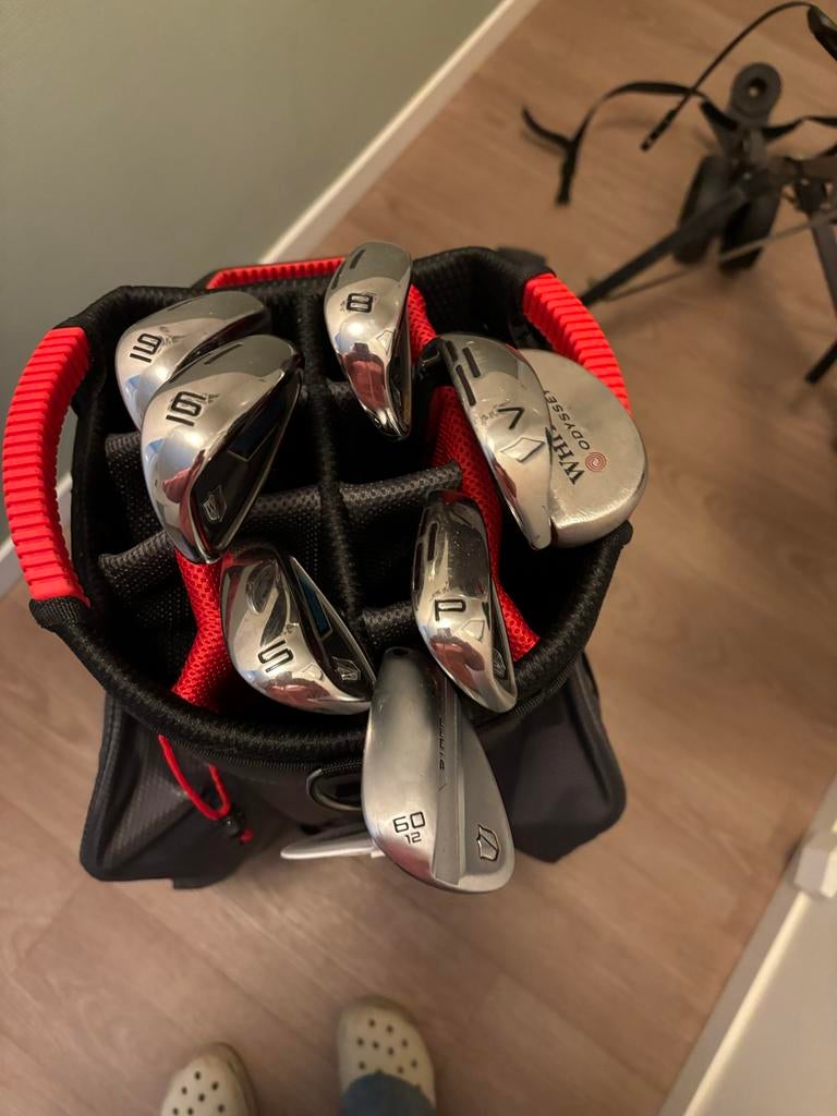 Nieuwe golfset voor dames/kinderen - wegens rugklachten, Ophalen, Zo goed als nieuw, Set