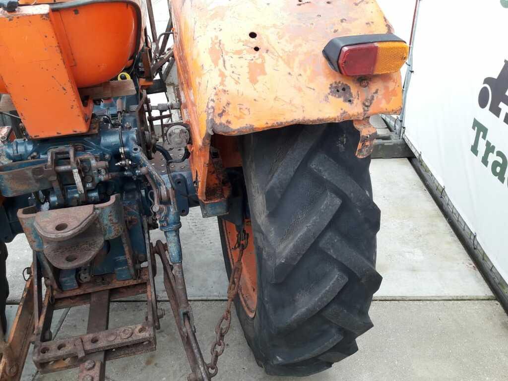 Fiat 450 met voorlader, Zakelijke goederen, Agrarisch | Tractoren, Fiat