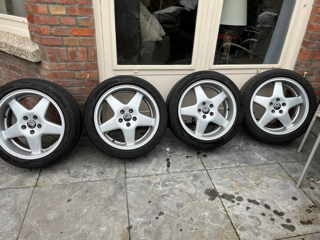 Volvo Polaris 17 inch, Auto-onderdelen, Banden en Velgen, Velg(en), 17 inch, Ophalen of Verzenden, Personenwagen
