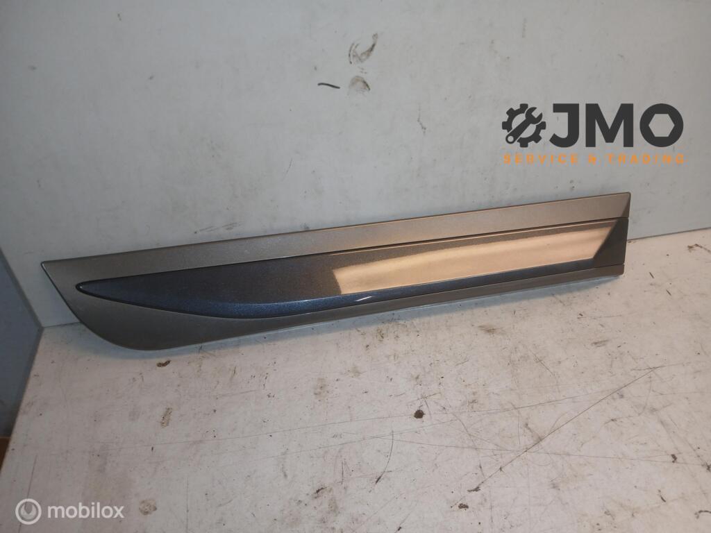 Portierlijst rechtsachter Toyota Yaris 2011-2020 757410D200, Gebruikt, Toyota, Ophalen of Verzenden, Toyota