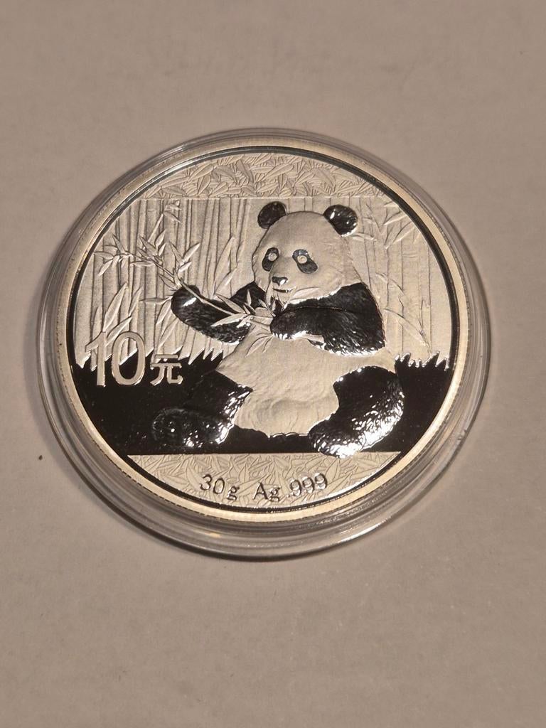10 Yuan 2017, Ophalen of Verzenden, Zilver