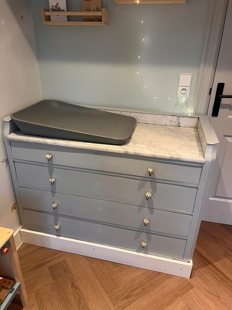 Opkap commode marmerblad, Kinderen en Baby's, Kinderkamer | Commodes en Kasten, Ophalen, Gebruikt, 50 tot 70 cm, 100 cm of meer