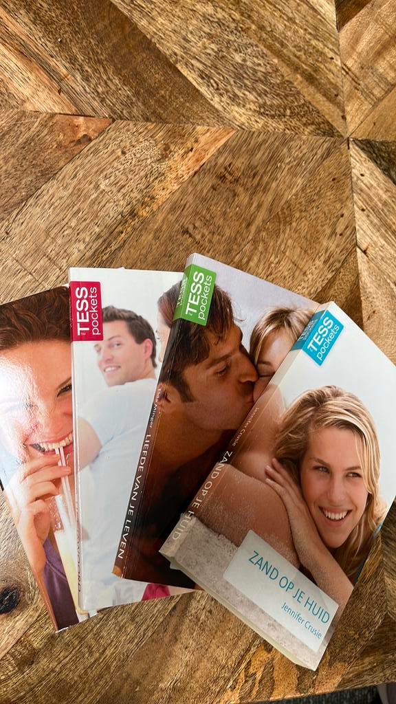 4 stuks Tess pockets Harlequin Bouquet, Ophalen of Verzenden, Zo goed als nieuw, Nederland