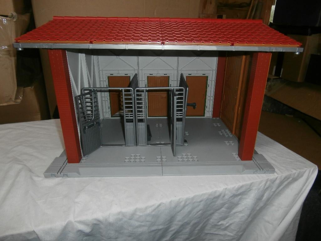 Bruder Paardenstal en accessoires, Ophalen, Zo goed als nieuw