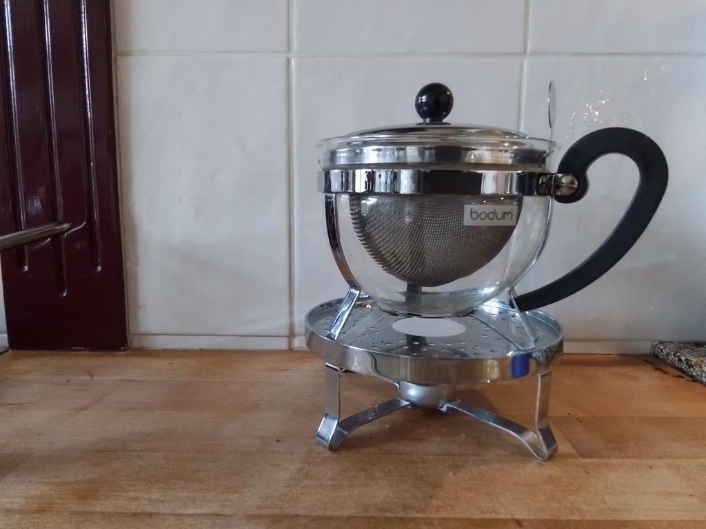 Bodum theepot, Ophalen