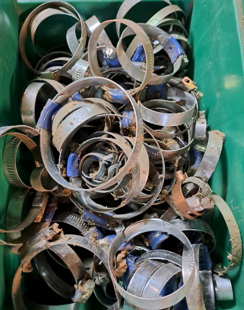 slangen  klemmen 100 stuks zijn stoffig, Ophalen of Verzenden, Zo goed als nieuw, Overige typen