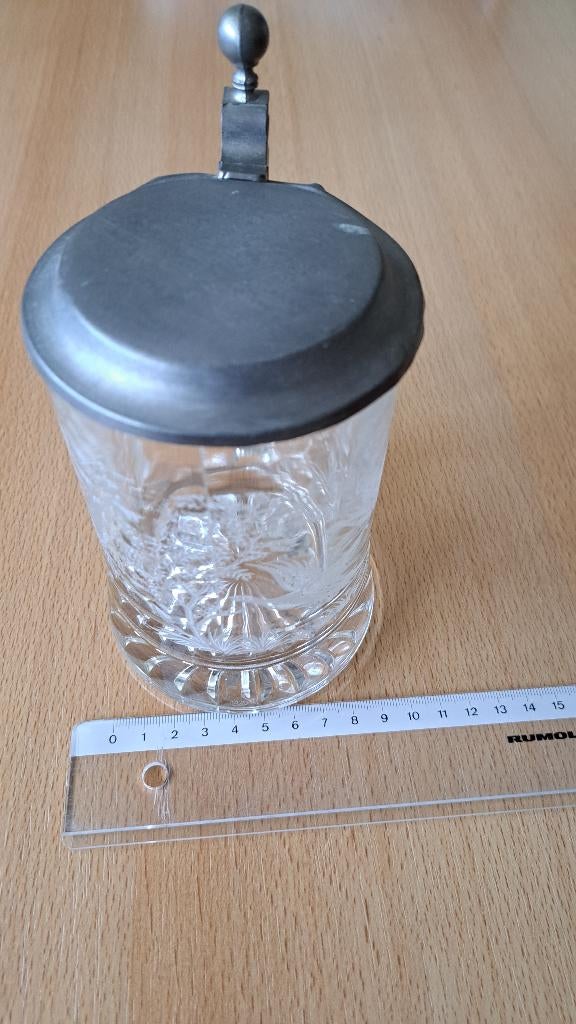 Duitse gegraveerde bierpul van glas met deksel, Verzamelen, Ophalen of Verzenden, Zo goed als nieuw, Bierglas