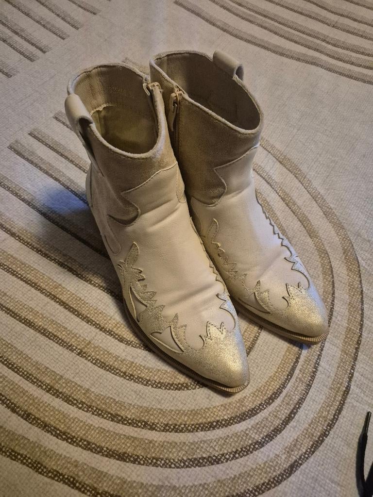 Cowboy laarsjes, Zwart, Lage of Enkellaarzen, Ophalen of Verzenden, Onbekend