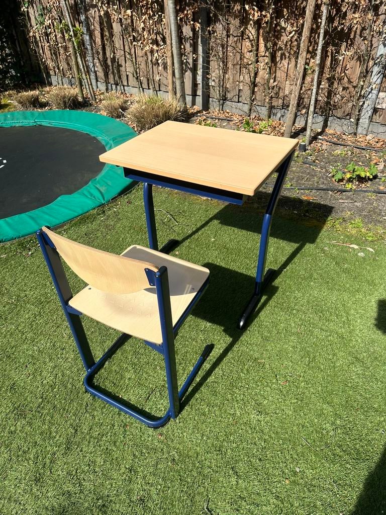 Bureau voor kinderen, Huis en Inrichting, Bureaus, Ophalen, Opbergruimte, Gebruikt, Hout