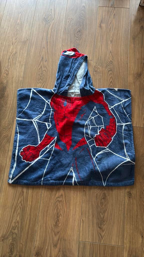 Zwem poncho met capuchon Zara, Ophalen of Verzenden, Zo goed als nieuw, Jongen, Sport- of Zwemkleding