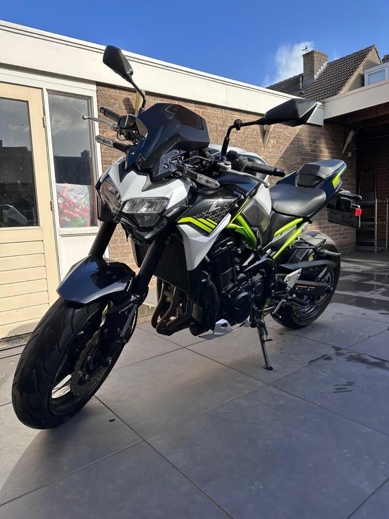 Kawasaki Z900 A2 2020, Motoren, Naked bike