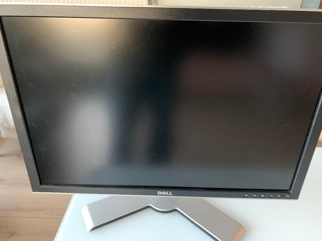 DELL monitor 24 en 26inch  goedkoop aang,, Ophalen, IPS, Full HD, Zo goed als nieuw