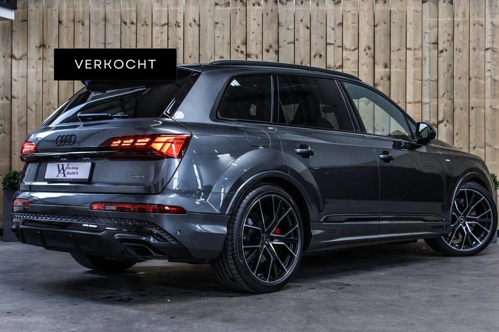 Audi Q7 60 TFSI e Quattro Competition *Pano*RS-Stoelen*4-Wie, Automaat, Gebruikt, 2995 cc, Leder