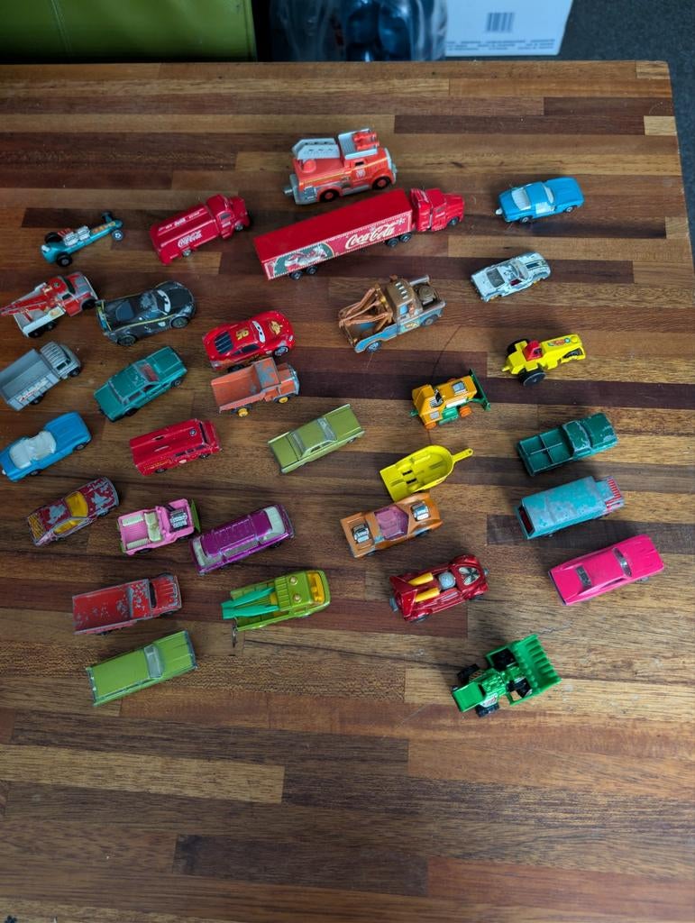 Verzameling speelgoedautootjes: Coca Cola, Cars en meer, Kinderen en Baby's, Speelgoed | Speelgoedvoertuigen, Ophalen of Verzenden
