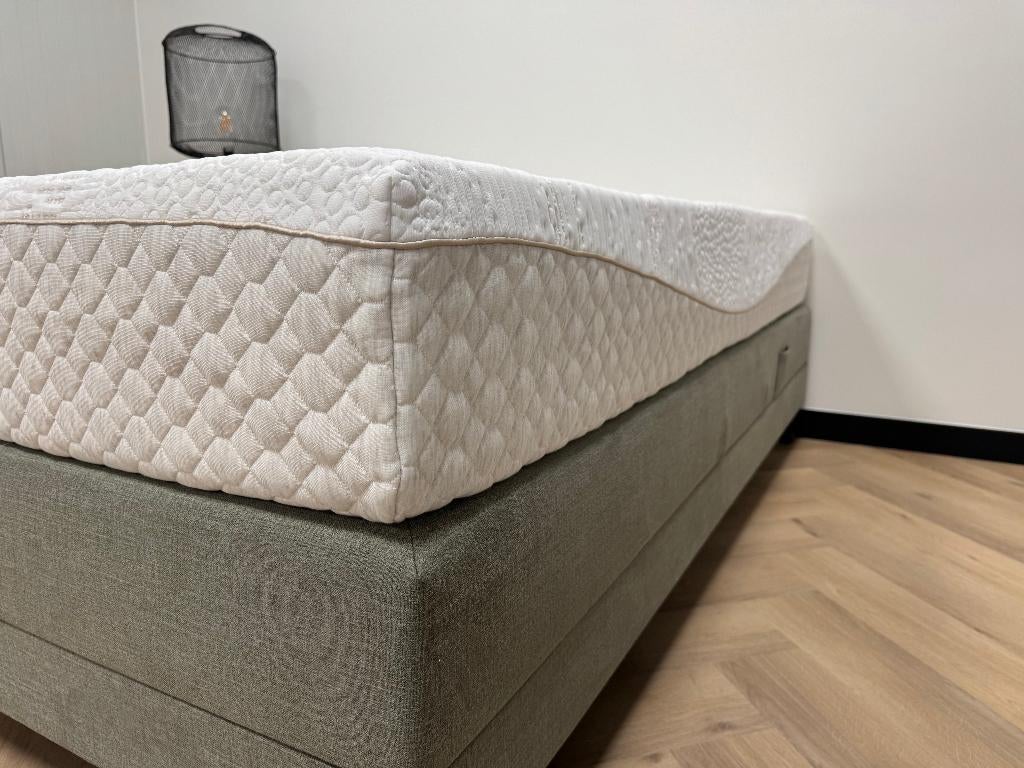 90 x 200 Fushion Serenity matras 24 CM Latex & HR Koudschuim, 90 cm, Eenpersoons, Nieuw, Ophalen of Verzenden