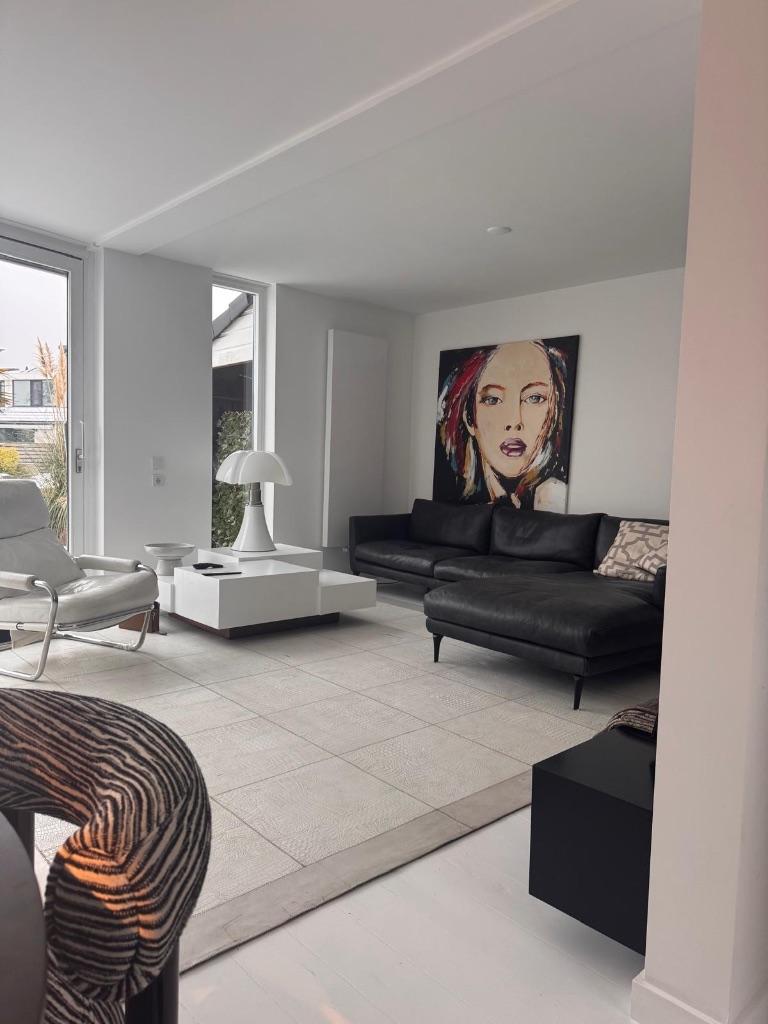 WIT LEREN VLOERKLEED, Ophalen, Gebruikt, Wit, Vierkant