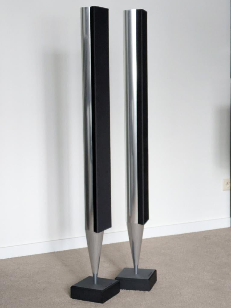 Bang & Olufsen B&O BeoLab 8000, Adaptive Bass, gereviseerd, Overige merken, Refurbished, Ophalen of Verzenden, 120 watt of meer